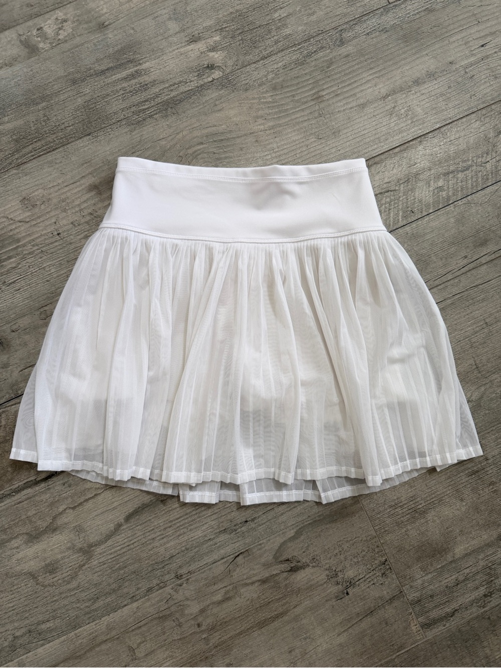 IBKUL Tennis Golf Pickleball White Tulle Skort Sz S